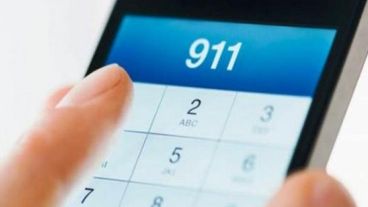 Llamaron al 911 cuando notaron que la médica estaba retenida en la habitación