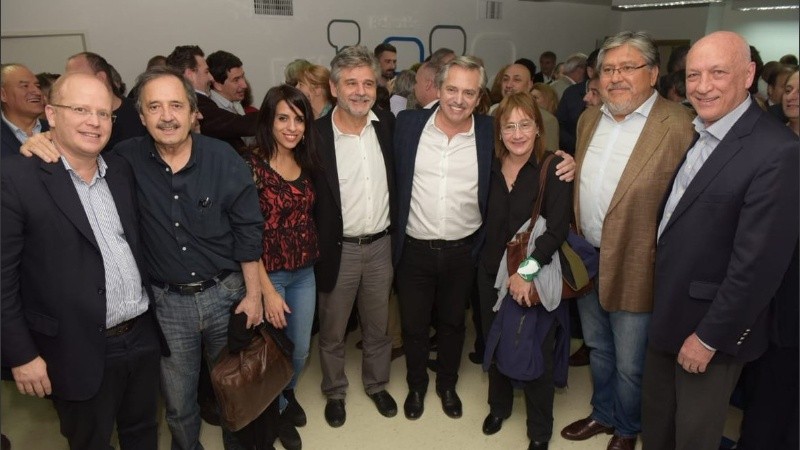 El socialismo reunió al arco opositor en el Cemupro de Buenos Aires.