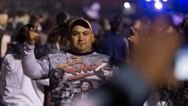 Desde temprano, fanáticos de todo el país llegaron al Coloso a disfrutar de la banda de Mataderos.