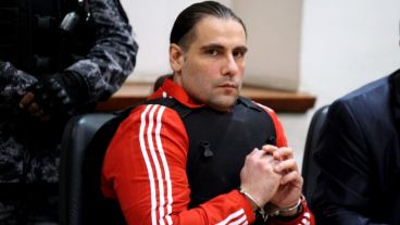 Ochoa fue con campera roja a escuchar la lectura de la condena.