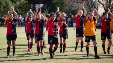 El plantel leproso tras el final del partido.