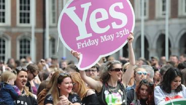 El "sí" fue contundente entre los jóvenes de menos de 35 años.