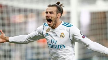 Bale hizo un golazo y otro con ayuda de arquero.