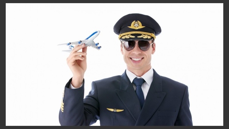 La primera de las licencias que se puede obtener es la de piloto privado.