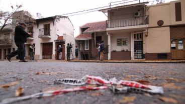 La casa baleada en calle Italia que perteneció al juez Manfrín.