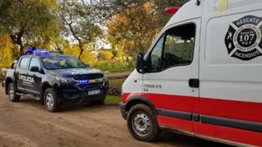 El cuerpo fue hallado en el río este sábado.