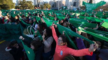 El pañuelazo de la tarde del domingo en el Parque a la Bandera.