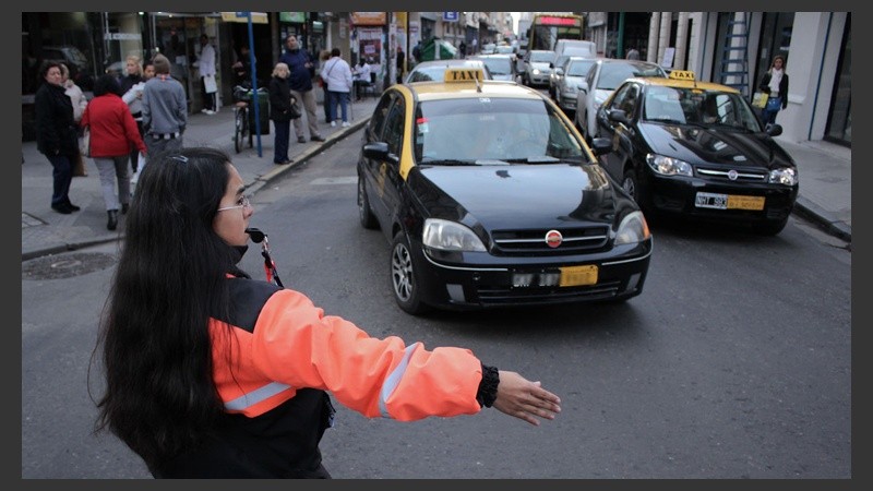 Taxistas piden volver a hablar de números. 