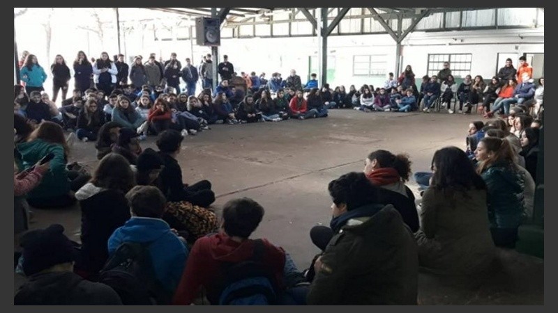 El debate sobre violencia de género posterior a la intervención.