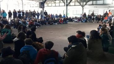 El debate sobre violencia de género posterior a la intervención.