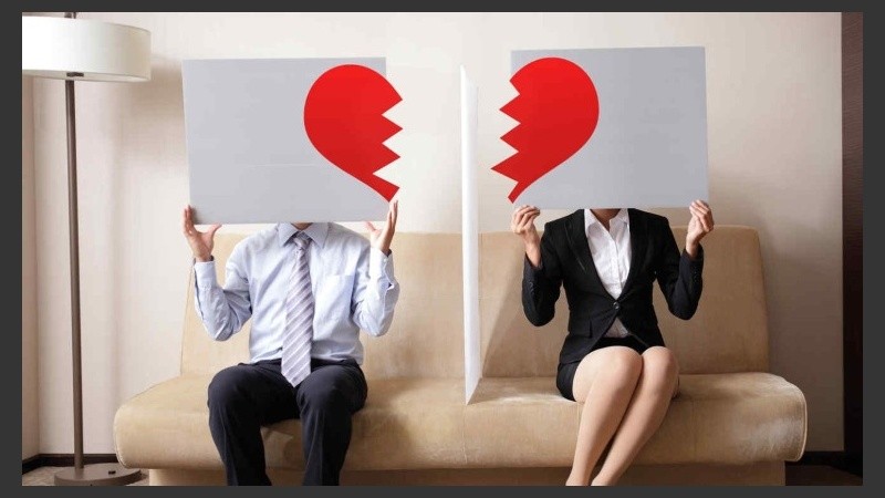 El cariño y la simpatía hacia la otra persona lleva, muchas veces, a atrasar una decisión que está tomada desde hace tiempo.