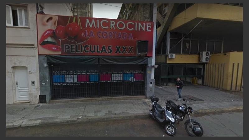 El microcine de películas condicionadas en Ricardone y Mitre.