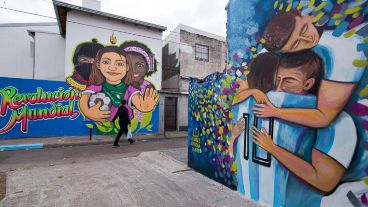 Así quedó el barrio de la infancia de Messi tras la intervención de los artistas.