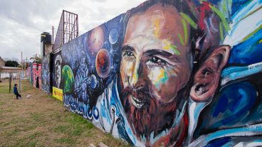 Así quedó el barrio de la infancia de Messi tras la intervención de los artistas.