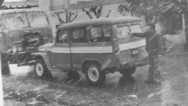 Una imagen de 1973, la última vez que nevó en Rosario.