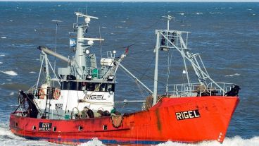 El Rigel naufragó frente a las costas de Chubut.