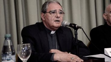 La Conferencia Episcopal es presidida por monseñor Oscar Ojea.