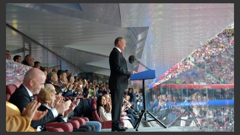 El presidente Putin dando su discurso de apertura del Mundial. 