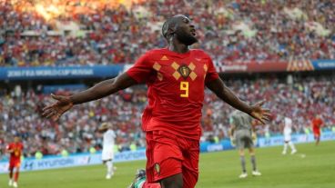 Lukaku, el potente delantero del United, marcó dos tantos.