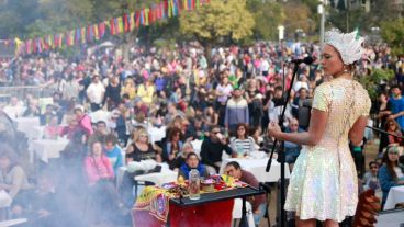 Música para todos los gustos en el Día de la Bandera.