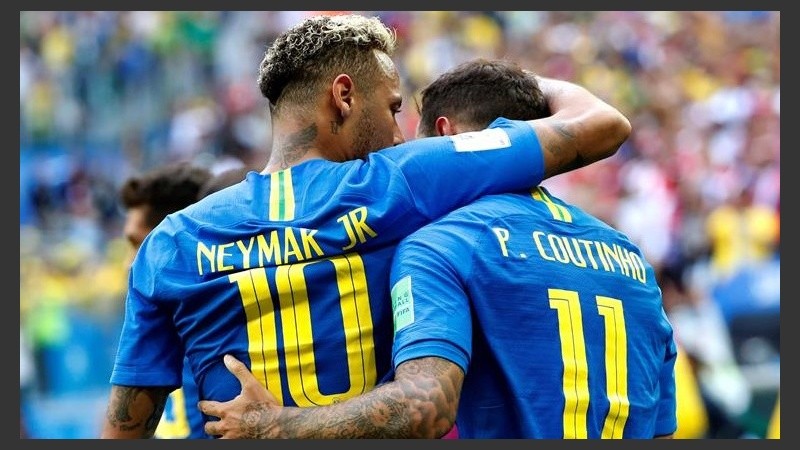 Los goleadores del partido, Neymar y Coutinho.