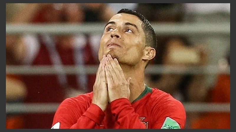 Como a Messi, a Cristiano Ronaldo le atajaron un penal.