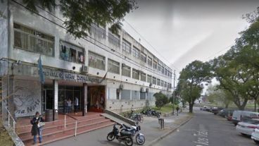 Autoridades del hospital esperan los resultados de la autopsia.