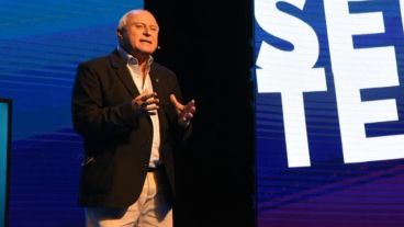 Lifschitz: “En cada barrio tenemos 10 puntos de venta".