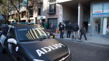Ibáñez fue asesinado en su casa cerca de Tribunales de dos puntazos.