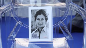 De las 75 personalidades honradas hasta ahora en el Panteón, Veil es la cuarta mujer.