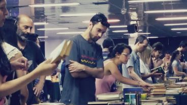 El encuentro es organizado por el CC Fontanarrosa y la Asociación de Librerías de Viejo de Rosario.