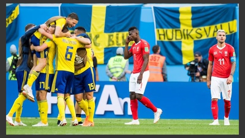 El festejo del gol sueco.