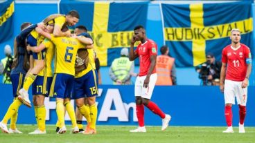 El festejo del gol sueco.