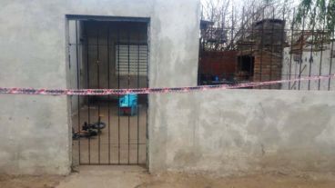 El frente de la casa donde se registró la balacera.