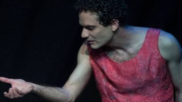 "Ella empieza a tomar una partecita de esas mujeres a las que conoce y admira", señaló Natalia Villamil.