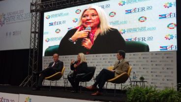 Carrió viene de generar polémica con sus dichos sobre las "propinas y coimas".