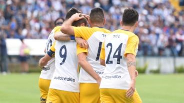 Los de Bauza se quedaron con el triangular amistoso.