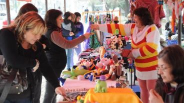 La oferta incluye de alimentos, juguetes y disfraces, entre otros productos.