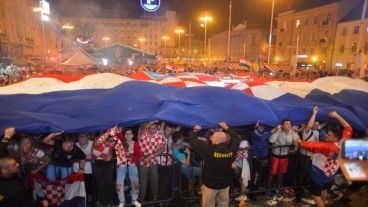 Los hinchas croatas salieron a las calles.