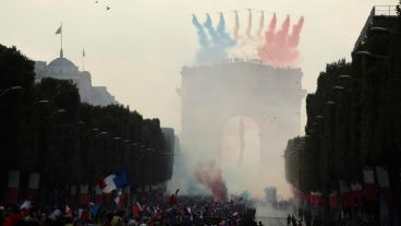 Los galos celebran su segundo título mundial de fútbol.