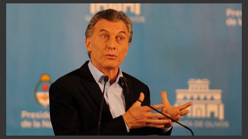 El presidente y una conferencia de prensa que no aportó más que la decisión de hacerla.