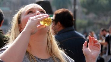 El ritual de la caña con ruda se lleva adelante cada 1º de agosto.