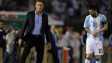 Armando Pérez habló de Messi y también de Bauza.