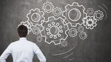 En Argentina egresan aproximadamente 8.300 alumnos de Ingeniería.