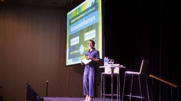 Los influencers, con su accionar, cambiar el proceso de la toma de decisión de compra de sus seguidores.