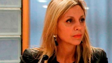 La senadora nacional María de los Angeles Sacnún.