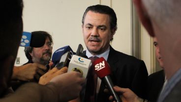 El ex ministro de Gobierno cruzó al diputado de Cambiemos Federico Angelini.