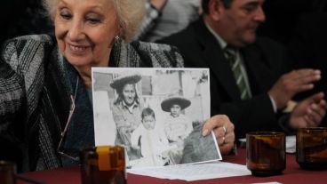 Estela de Carlotto encabezó la conferencia de prensa.