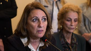 Fein repudió "los episodios intimidatorios".