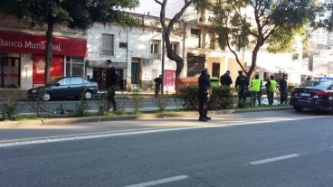 El motociclista tiene 71 años y fue internado en el Heca.